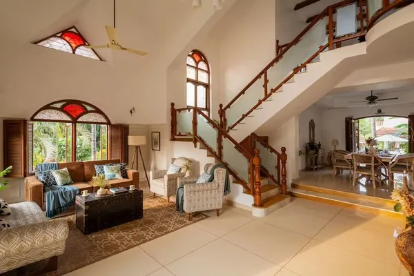 colonial villa interior